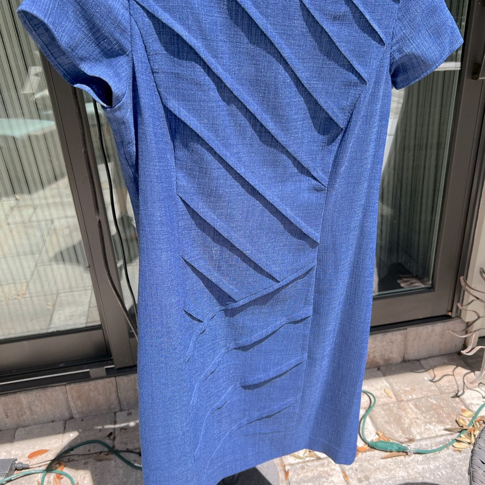 Size 8 Ellen Tracey denim like casual /work dress
